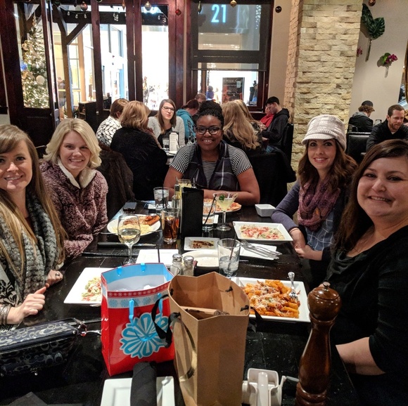 Meet your Posher, Megan - Picture 8 of 8